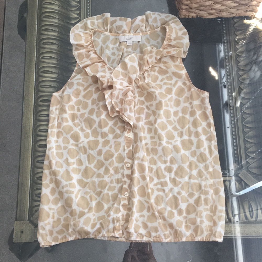 Ruffle Sleeveless Top
